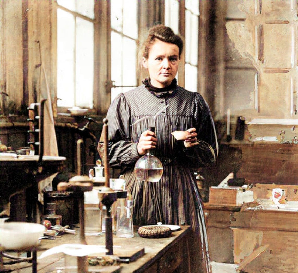 aportaci-n-de-marie-curie-a-la-ciencia-10-mujeres